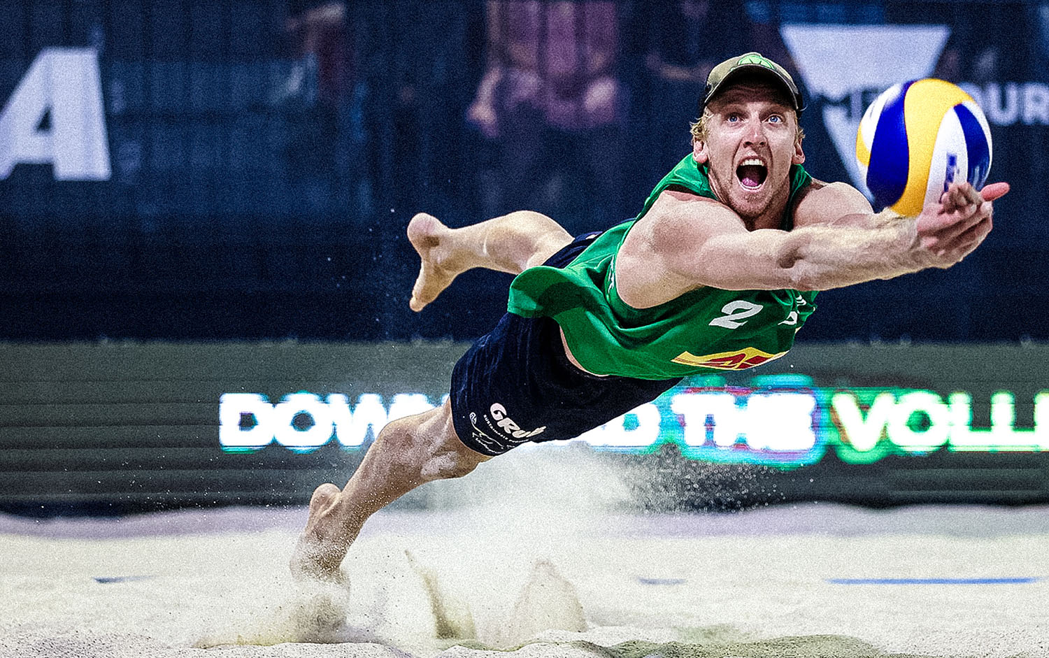 更是一位坚 更是一位坚